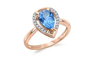 Кольцо из красного золота с топазом swiss и 16 фианитами