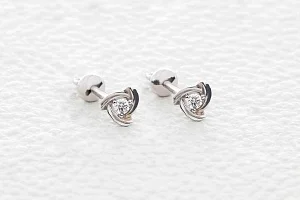 Серьги-пусеты из белого золота с 2 бриллиантами