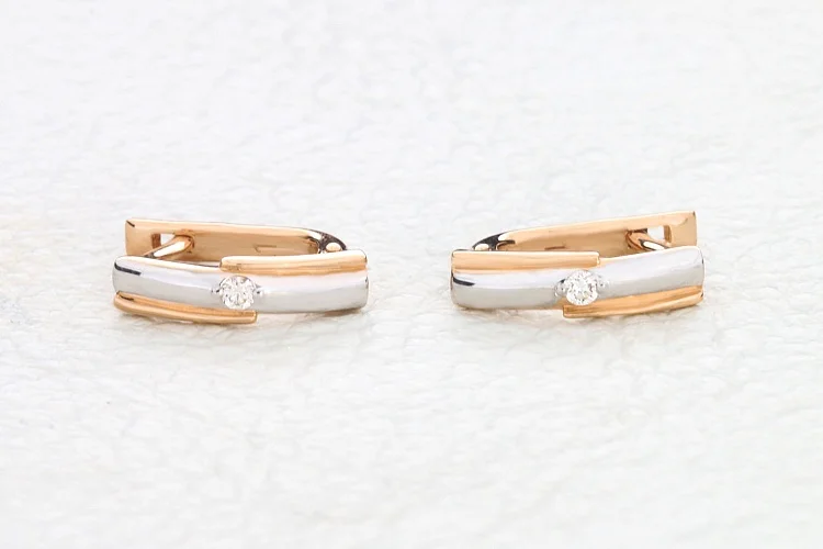 Серьги из красного золота с 2 бриллиантами