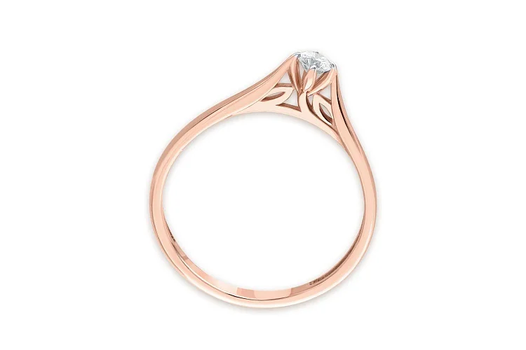 Кольцо помолвочное из красного золота с бриллиантом