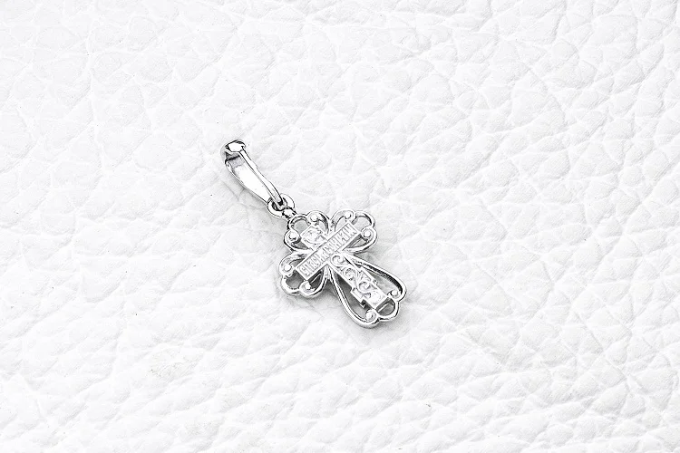 Крест из белого золота без вставок