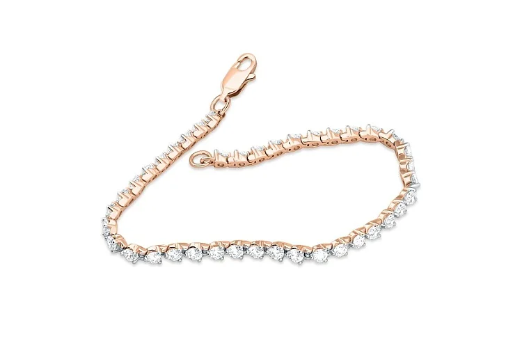 Браслет из красного золота с 49 муассанитами