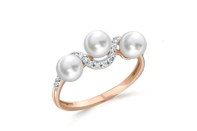 Кольцо из красного золота с 3 жемчужинами и 23 фианитами