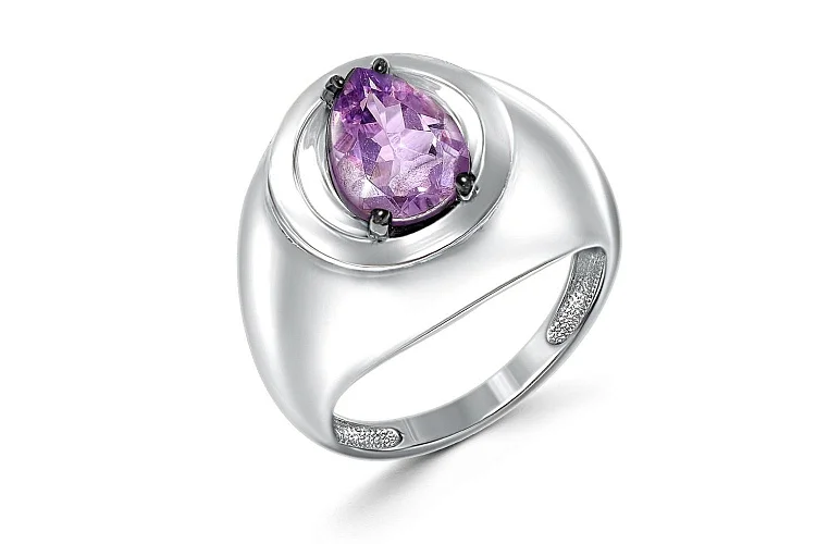 Кольцо из белого золота с аметистом