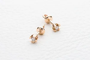 Серьги-пусеты из красного золота с 2 бриллиантами