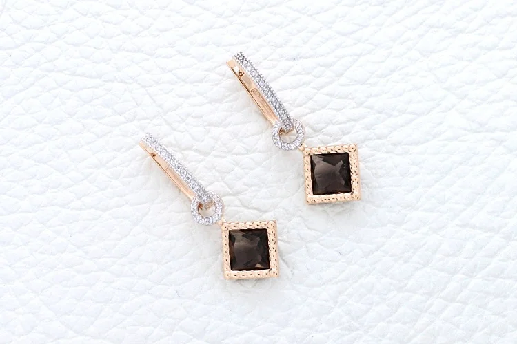 Серьги-трансформеры из красного золота с 2 раухтопазами и 24 фианитами