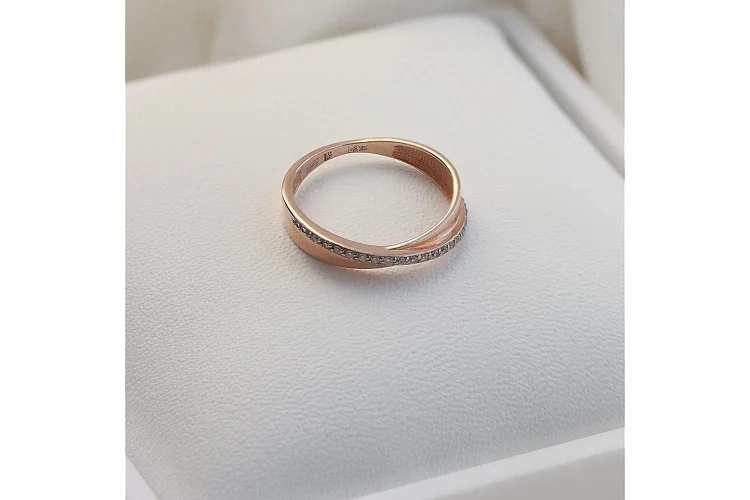 Кольцо Дорожка из красного золота с 17 бриллиантами