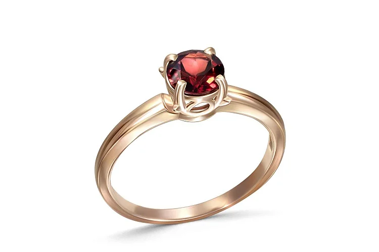 Кольцо из красного золота с гранатом