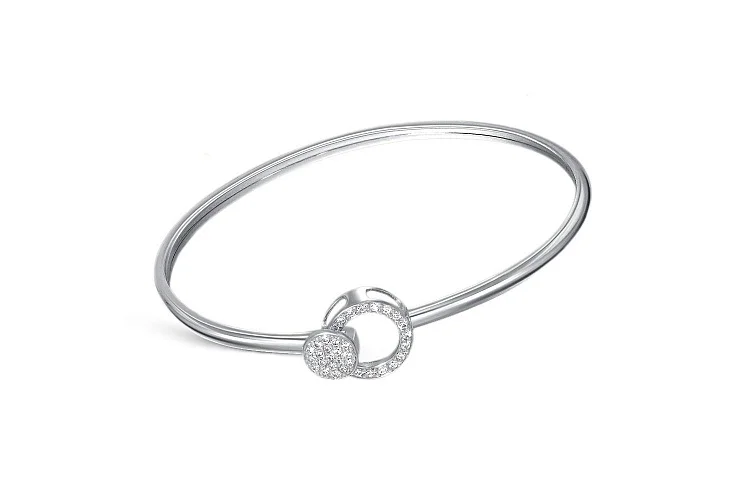 Браслет из белого золота с 38 бриллиантами