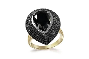 Кольцо из жёлтого золота с агатом и 246 фианитами