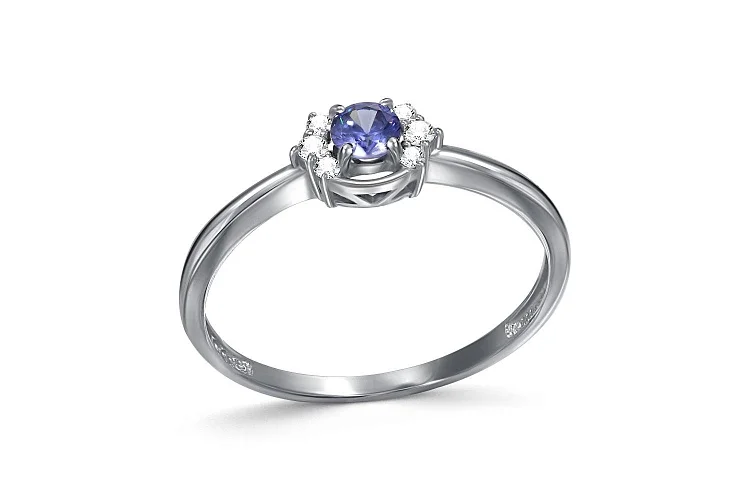 Кольцо из белого золота с 7 фианитами