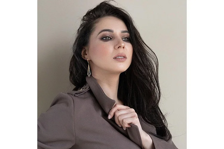 Серьги из жёлтого золота без вставок