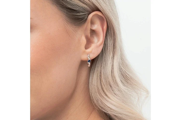 Серьги из красного золота с 2 сапфирами и 12 бриллиантами