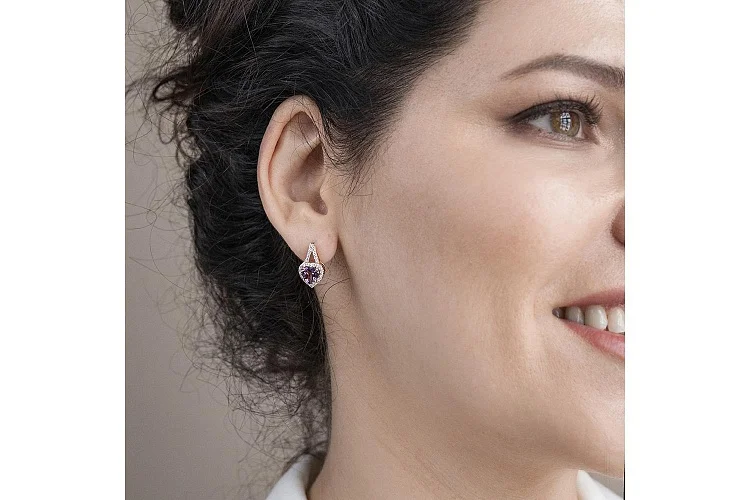 Серьги Сердца из красного золота с 2 аметистами и 54 фианитами