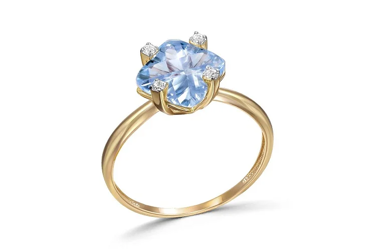 Кольцо из жёлтого золота с топазом sky и 4 фианитами