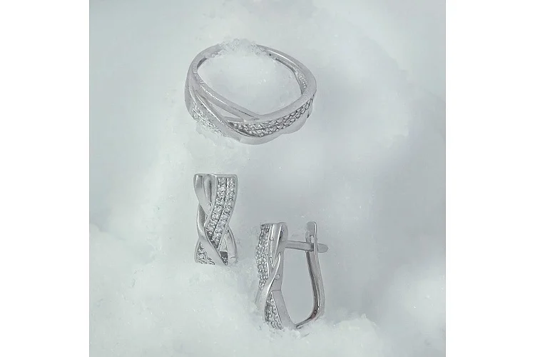 Серьги из белого золота с 50 бриллиантами