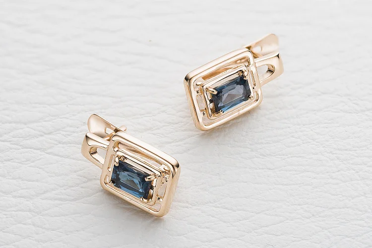 Серьги из красного золота с 2 топазами лондон