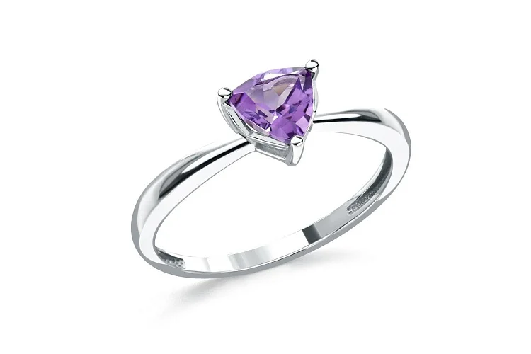 Кольцо из белого золота с аметистом