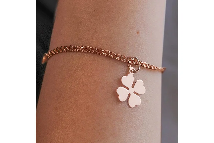 Подвеска Клевер из красного золота без вставок