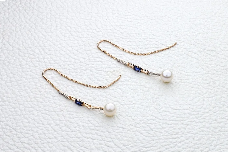 Серьги-продёвки из красного золота с жемчужинами, сапфирами и бриллиантами