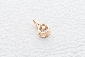 Подвеска из красного золота с фианитом