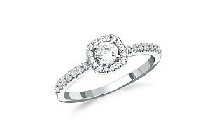 Кольцо из белого золота с 31 фианитами