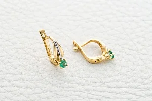 Серьги из жёлтого золота с 2 изумрудами