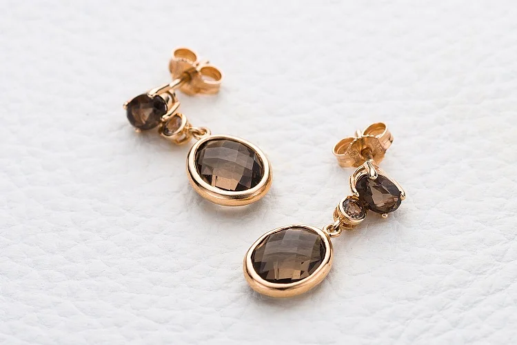 Серьги-пусеты из красного золота с 6 раухтопазами