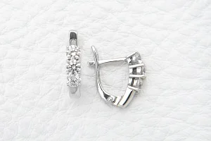 Серьги из белого золота с 6 бриллиантами