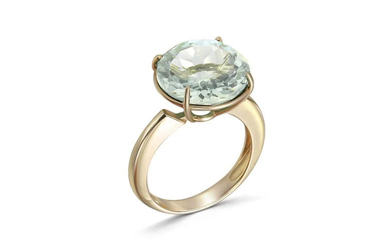 Кольцо из жёлтого золота с аметистом