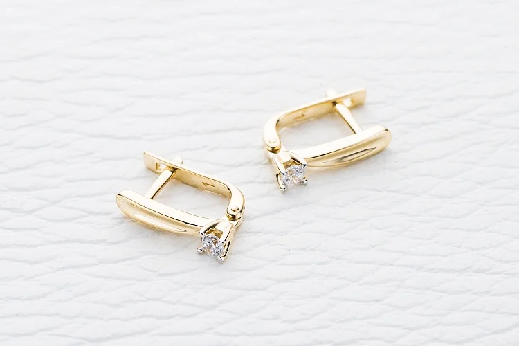 Серьги из жёлтого золота с 2 фианитами