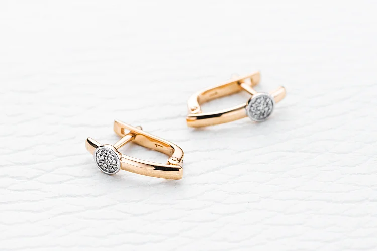 Серьги из красного золота с 14 бриллиантами