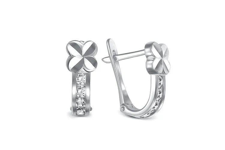Серьги детские Цветы из белого золота с 8 фианитами