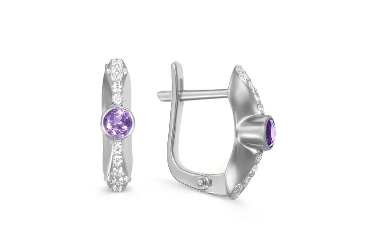 Серьги из белого золота с 2 аметистами и 24 фианитами