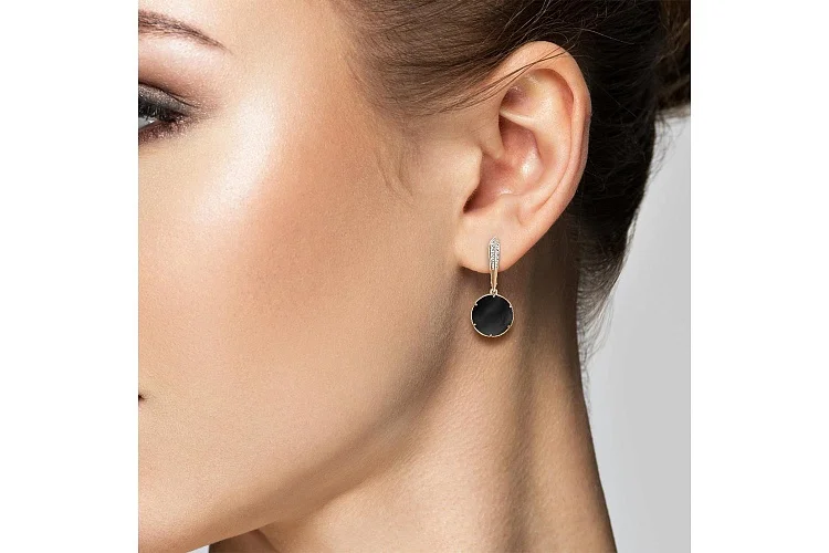 Серьги из красного золота с 2 ониксами и 16 фианитами