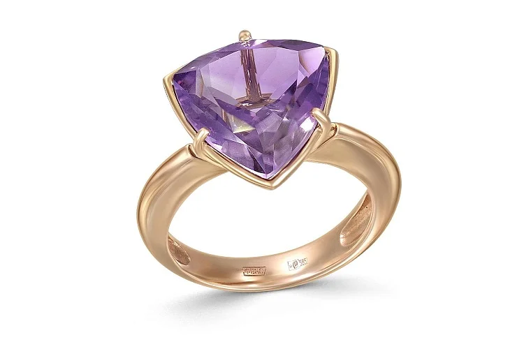 Кольцо из красного золота с аметистом