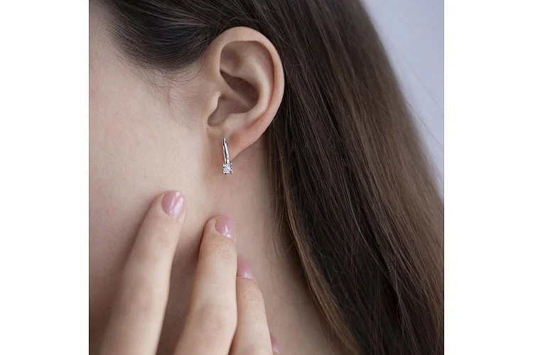 Серьги из белого золота с 2 бриллиантами