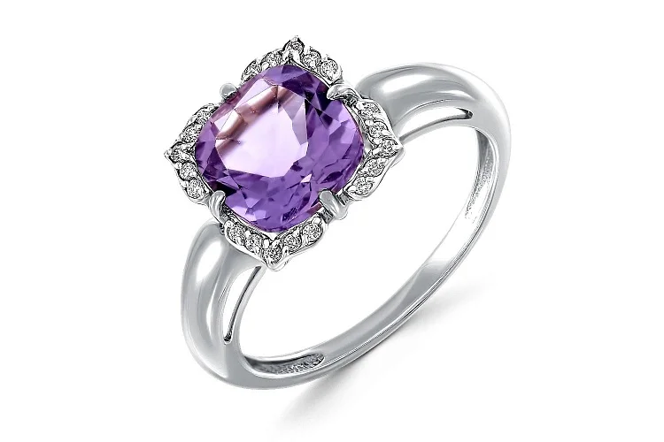 Кольцо из белого золота с аметистом и 20 фианитами