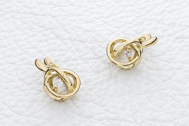 Серьги из жёлтого золота с 2 фианитами