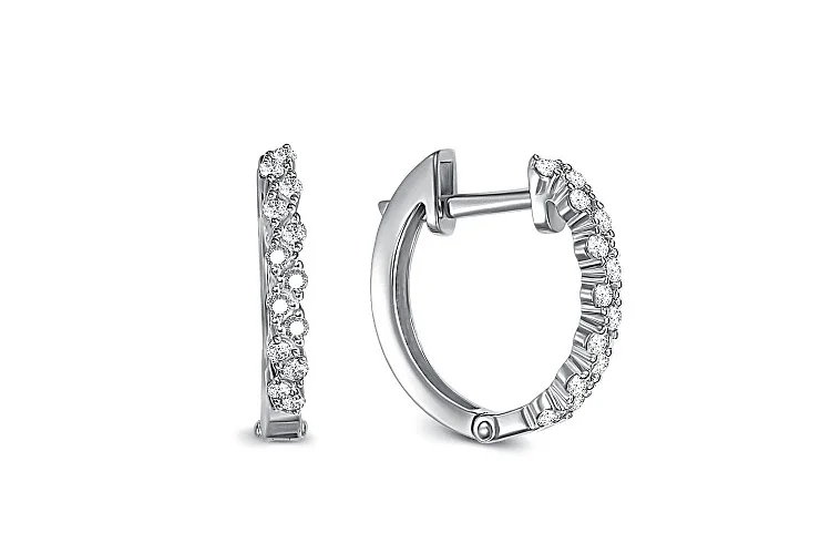 Серьги Дорожки из белого золота с 26 фианитами