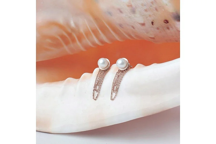 Серьги-пусеты из красного золота с 2 жемчужинами