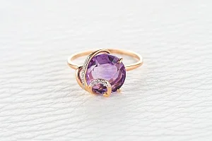 Кольцо из красного золота с 10 аметистами