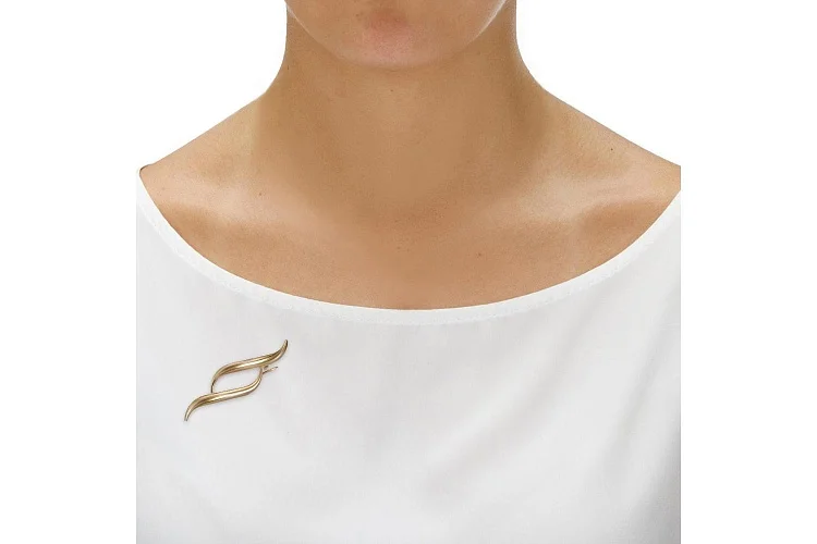 Брошь из жёлтого золота без вставок