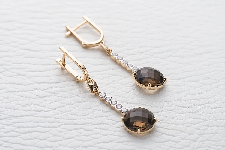 Серьги из красного золота с 2 раухтопазами и 10 фианитами