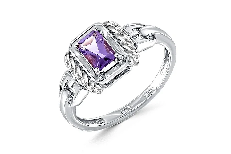 Кольцо из белого золота с аметистом