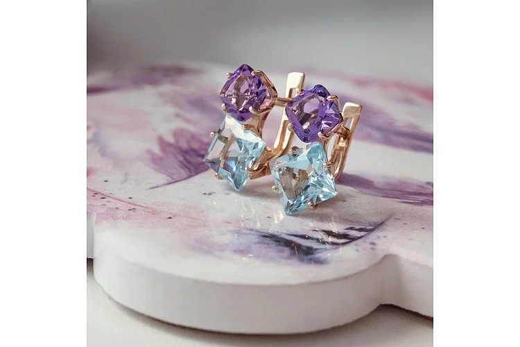 Серьги из красного золота с 2 топазами sky и 2 аметистами