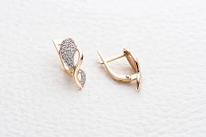 Серьги из красного золота с 56 фианитами