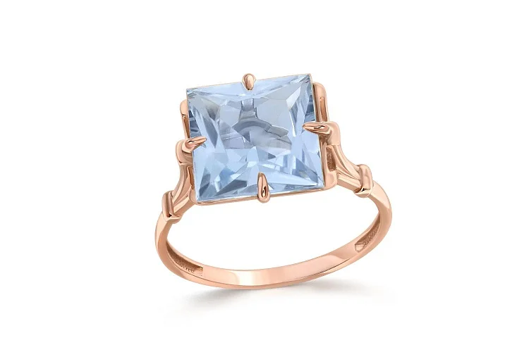 Кольцо из красного золота с топазом sky