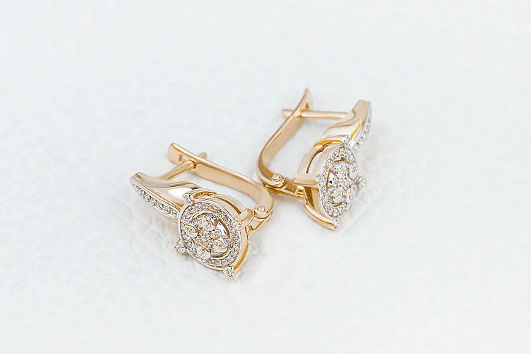 Серьги из жёлтого золота с 86 фианитами