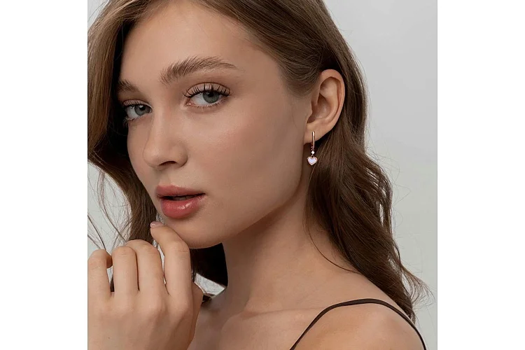 Серьги Сердца из красного золота с перламутром и 2 фианитами